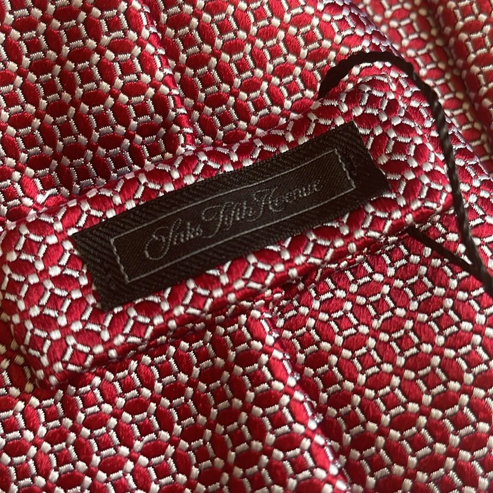 Saks Fifth Avenue Neck Tie - Picture 3 of 6